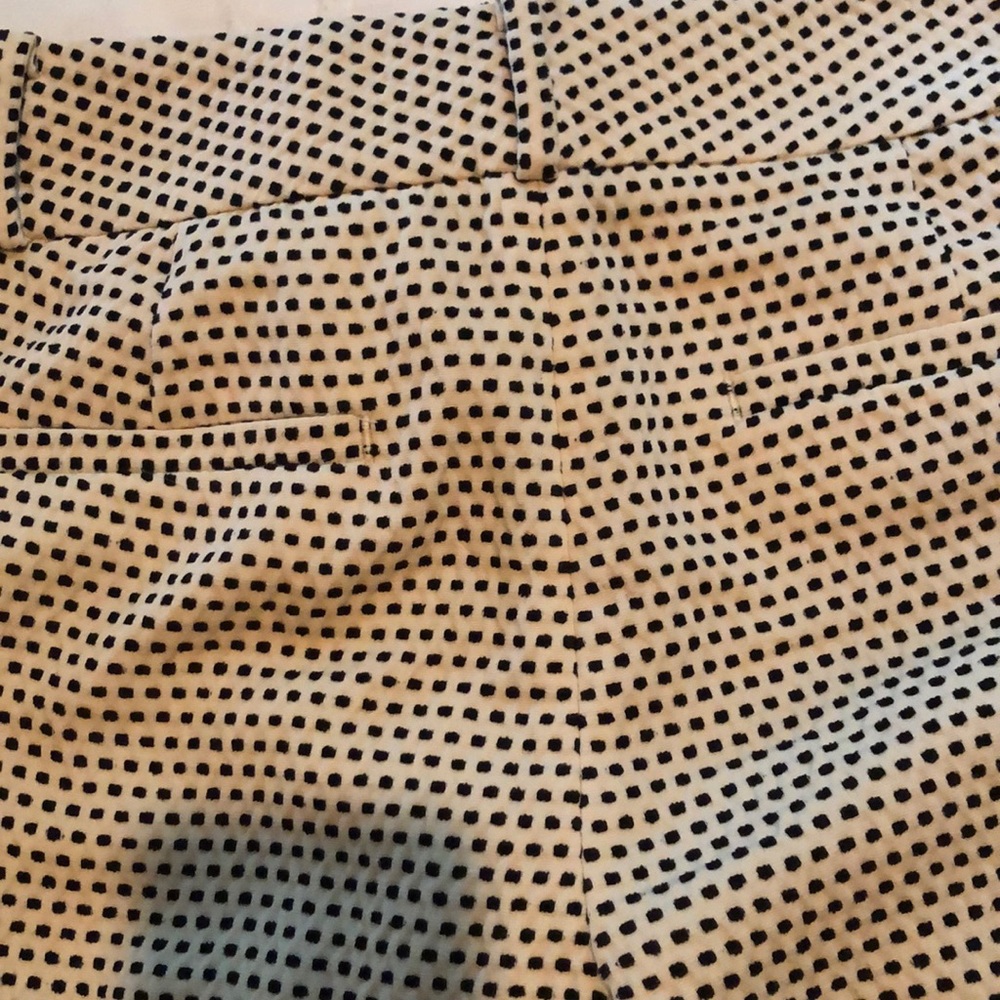 Shorts - Picture 4 of 4